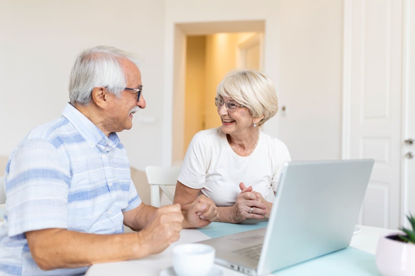 7 Proven Ways to Grow Faster with Senior Direct Mail Lists